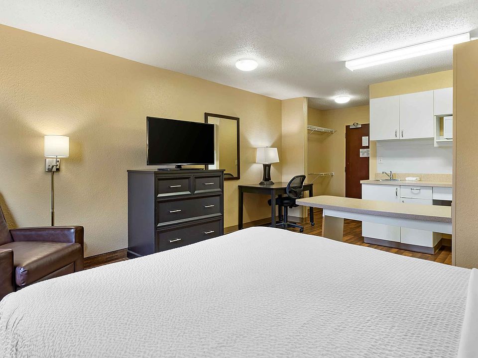 Studio Suite - 1 Queen Bed