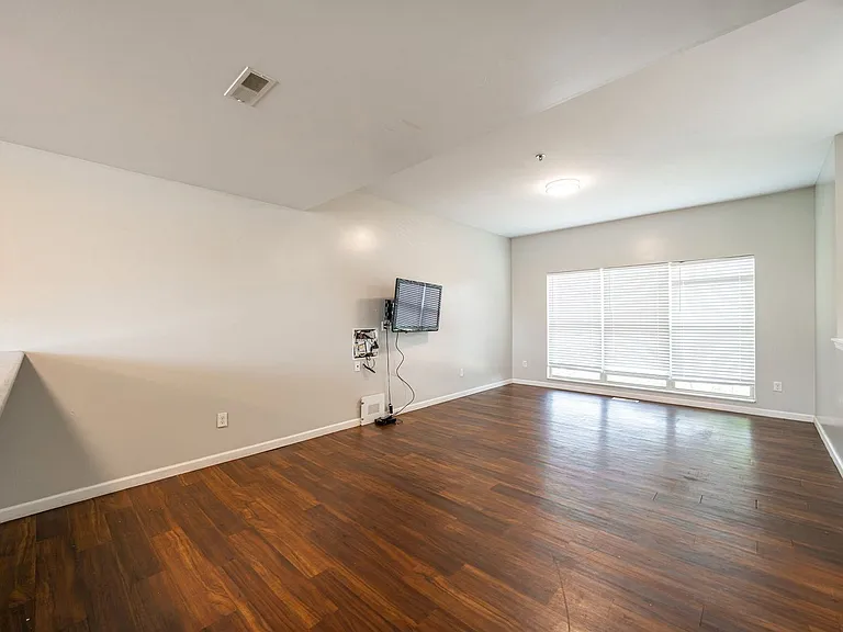 East Village Apartments — Photo 51