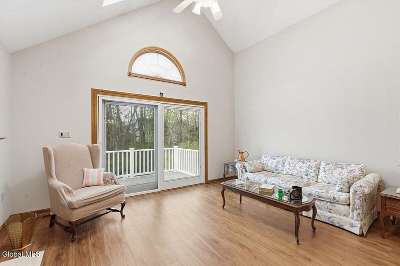 5th image of 18 Kensington Place