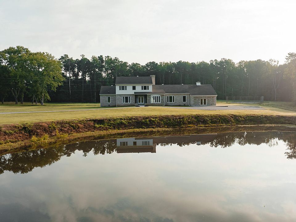 1st image of 510 Fairlane Dr