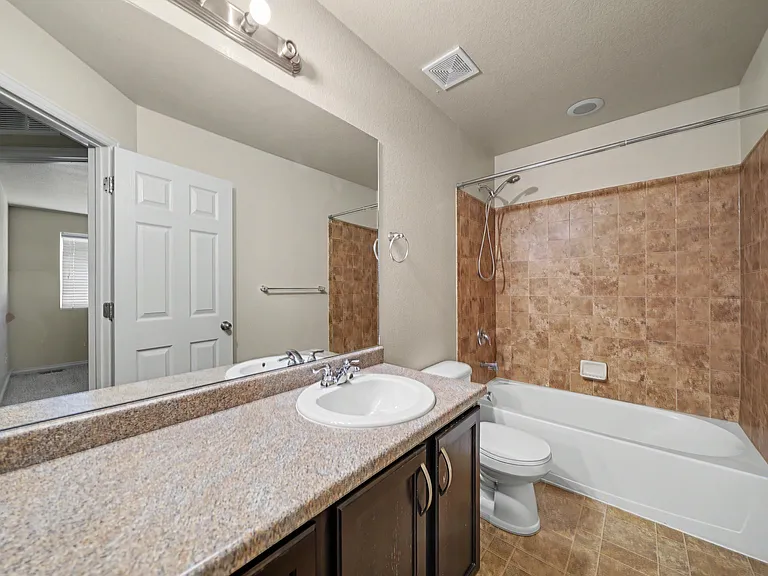 5493 Cross Creek Dr — Photo 12