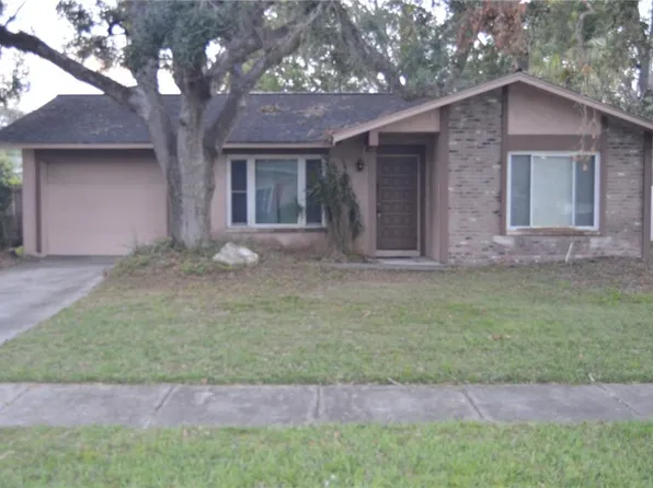 930 Anchorage Ln, Palm Harbor, FL 34685