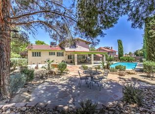 8821 Brescia Dr, Las Vegas, NV 89117