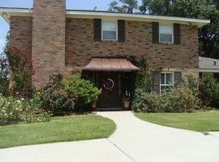 517 Esplanade Ave, Bay Saint Louis, MS 39520