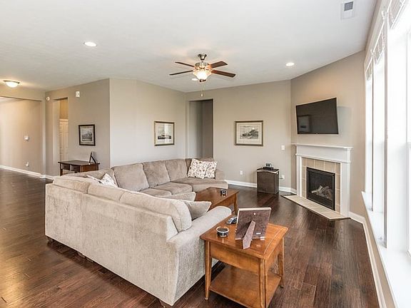 5th image of 16714 Cavallina Ln