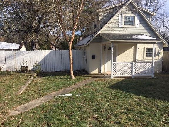 2nd image of 1821 Fernwood St