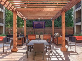 3895 State Line Rd #8AB77DDFF, Kansas City, MO 64111