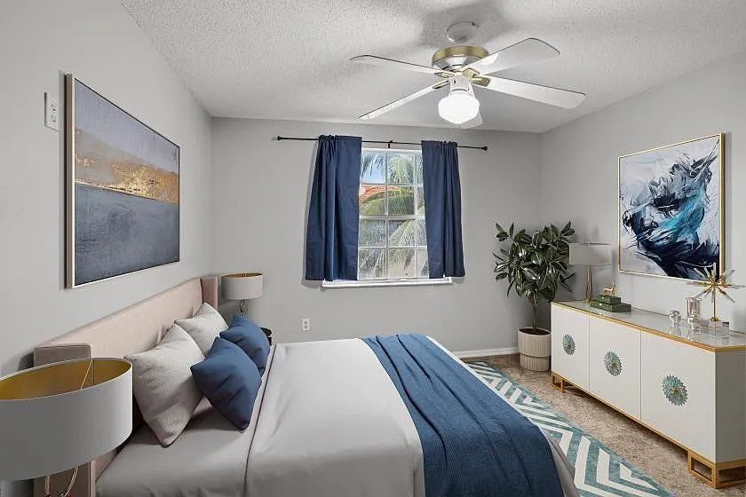 4 bed, 2276 sqft, $3,900 — Photo 2