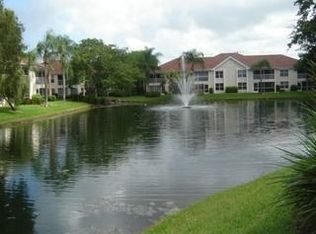 9856 Luna Cir APT 103, Naples, FL 34109