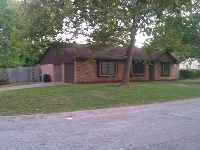 2nd image of 717 Meadowglen Dr