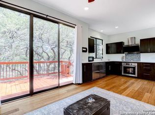 165 County Road 247, Hondo, TX 78861