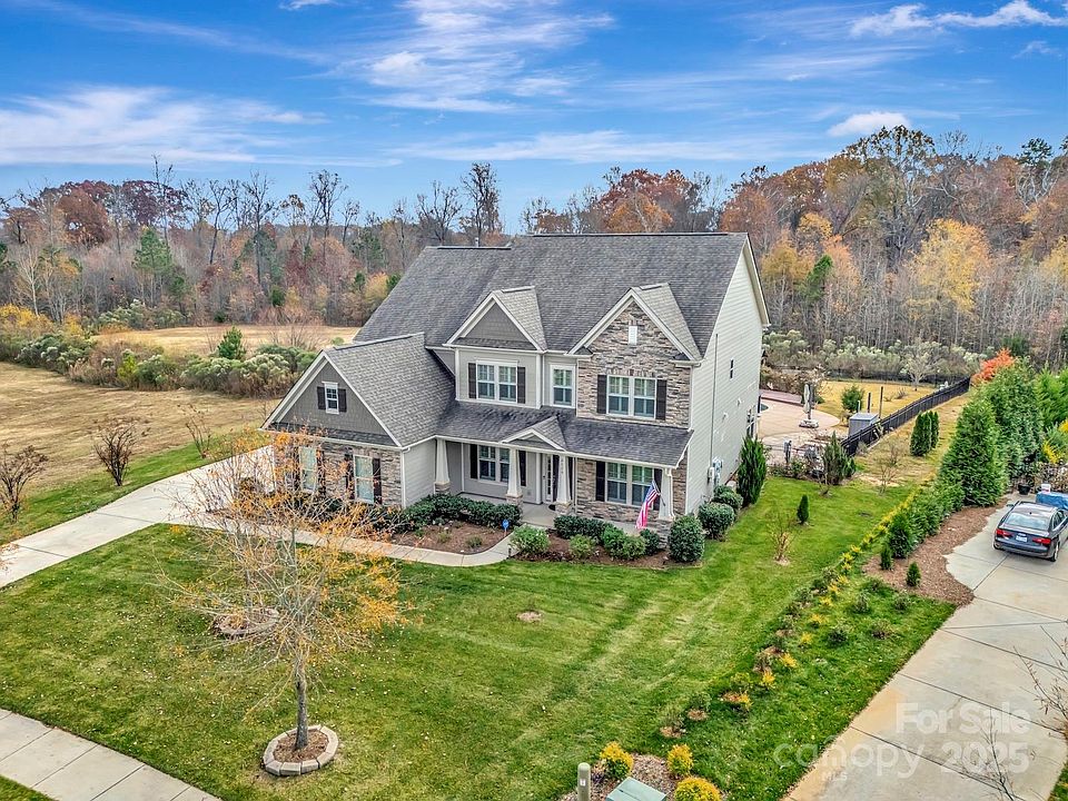 1st image of 6520 Bridgemoor Dr