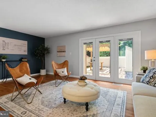 15312 Postillion Ter, Woodbridge, VA 22191