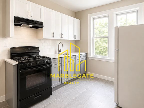 2nd image of 45-47 Fuller Pl #22R