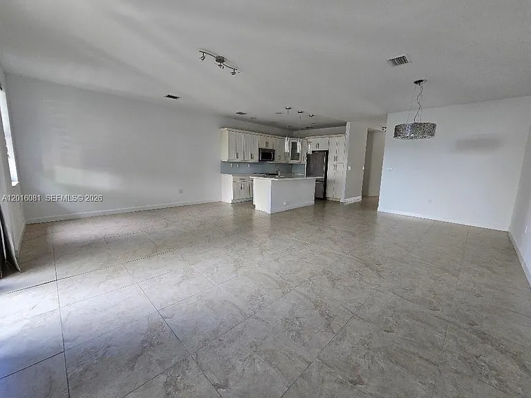 5810 NW 104th Path #5810 — Photo 24