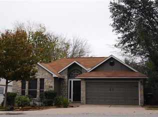 1411 E Logan St, Round Rock, TX 78664