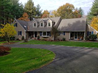 34 Oak Blf, Avon, CT 06001