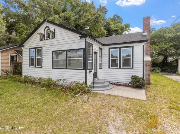 1828 ARCADIA Place, Jacksonville, FL 32207