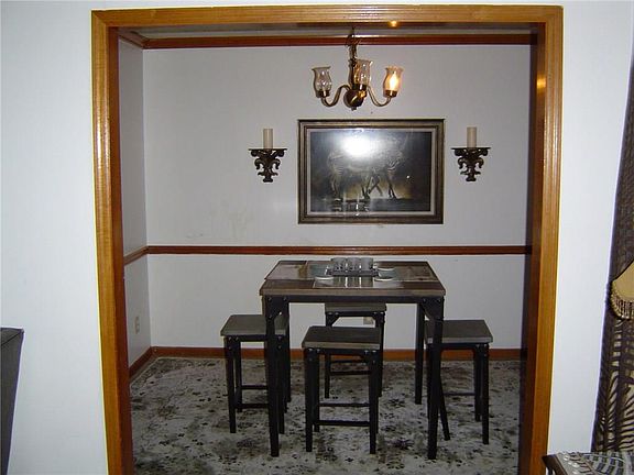 3rd image of 6295 Phillips Creek Dr