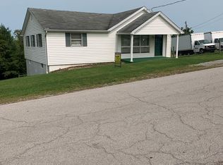 204 High St, Flemingsburg, KY 41041