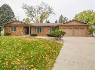 2509 S Rotary Ct, Sioux Falls, SD 57105