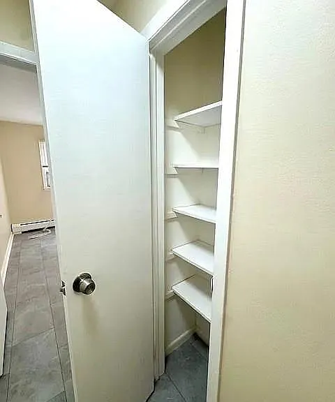 411 Manila Ave #2 — Photo 4