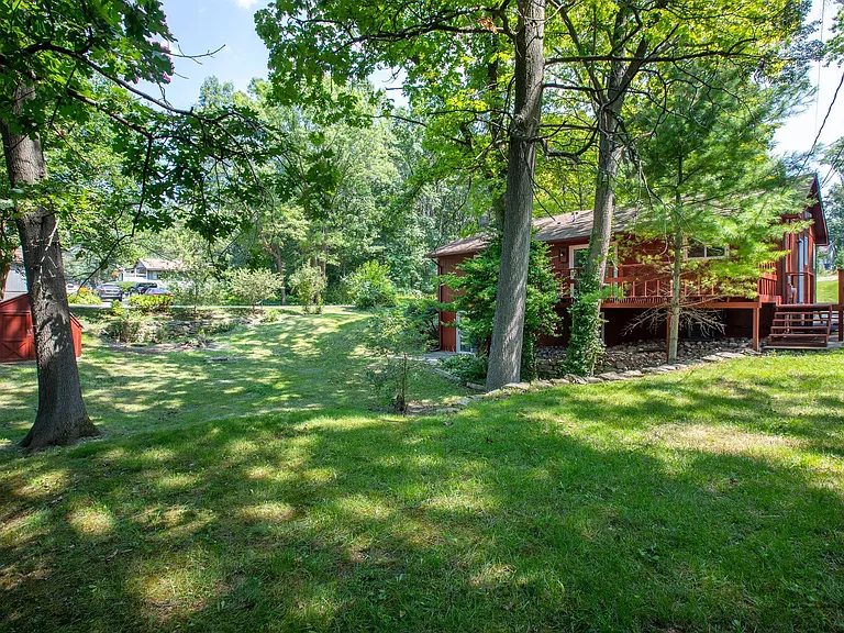 4848 Stuhrberg Dr — Photo 44