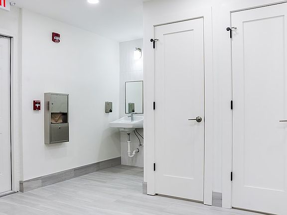 5th image of 17340 San Carlos Blvd #92337