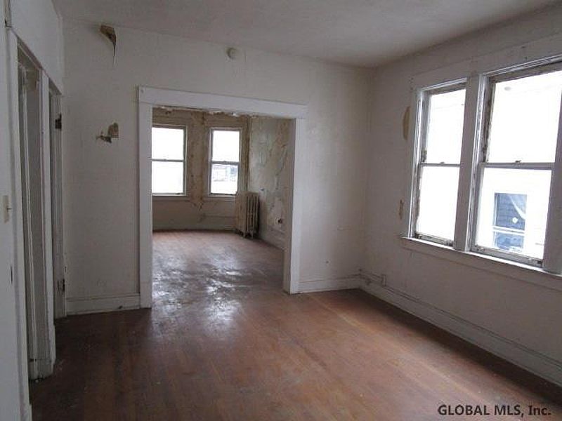 5th image of 36-38 MORRIS Street