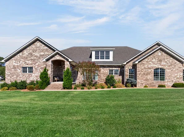950 Stonebridge Cir, Cookeville, TN 38501