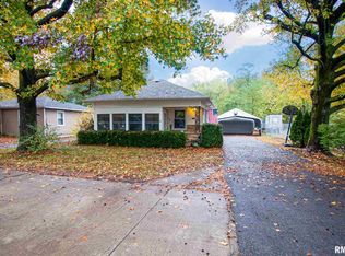 2814 N Park Ave, Herrin, IL 62948