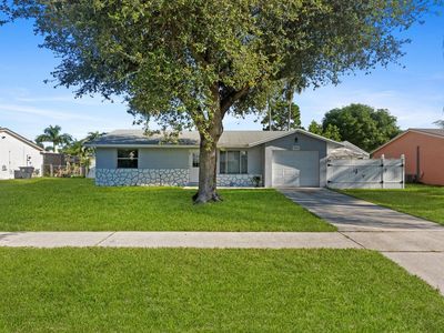 4561 Vespasian Court, Lake Worth, FL, 33463