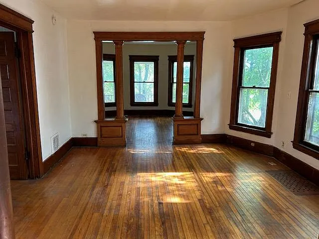 707 Willis Ave #1 — Photo 9