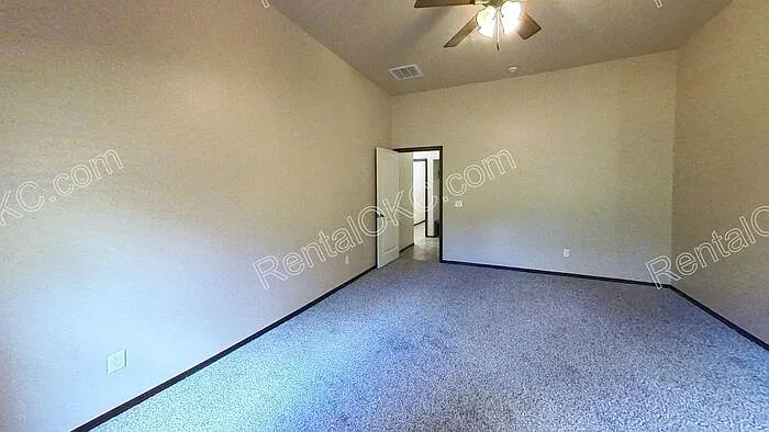 5824 Lost Deer Dr — Photo 34