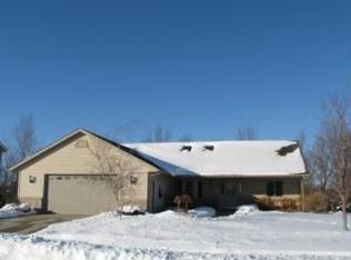 250 Dream Catcher Dr, Kewaskum, WI 53040