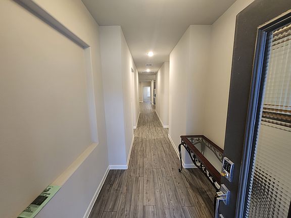 3rd image of 621 Maple Leaf Way