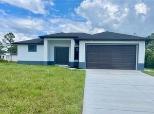 3001 Joan Ave S, Lehigh Acres, FL 33976