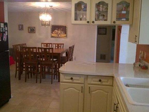 3rd image of 2111 Flamingo Pl