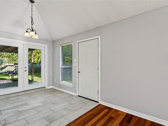 5th image of 71259 Shady Lake Dr