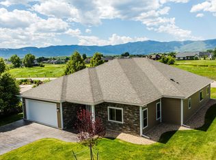 8 Buckskin Dr, Sheridan, WY 82801