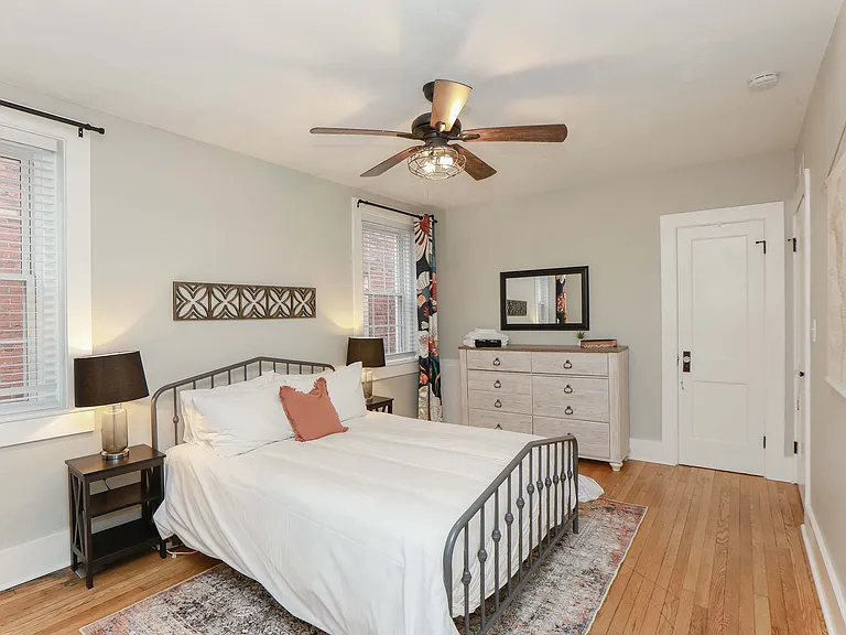 832 Brandon Ave #4 — Photo 12