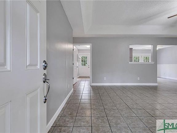 5th image of 103 Maple Dr