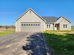 143 County Road 2724 Cres, Mineola, TX 75773