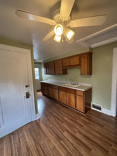 117 Harrison Ave Photo 1