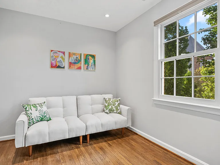 225 C St NE #63 — Photo 17