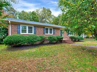 704 E Ashland Dr, Mebane, NC 27302
