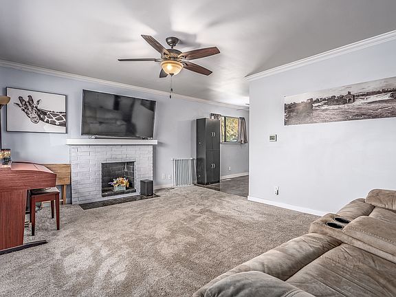 4th image of 2528 N Upriver Ct