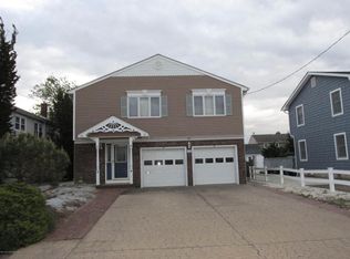 238 Newark Ave, Lavallette, NJ 08735