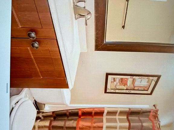 2nd image of 1366 Matthew Dr #1