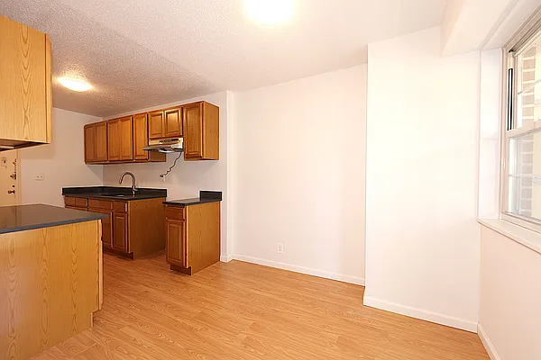 Rented by Corcoran | media 9